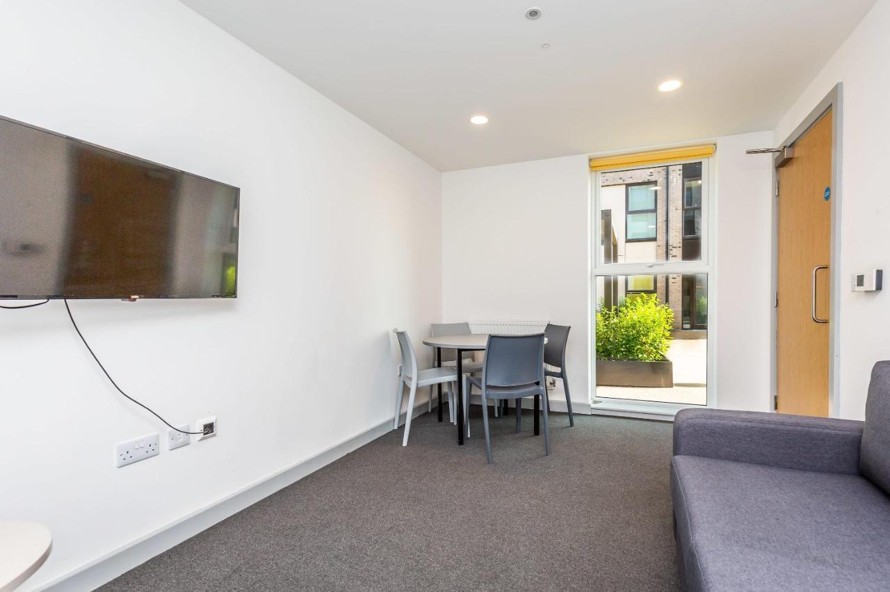 Ensuite Room With Shared Kitchen, Close To Centre 林肯 外观 照片